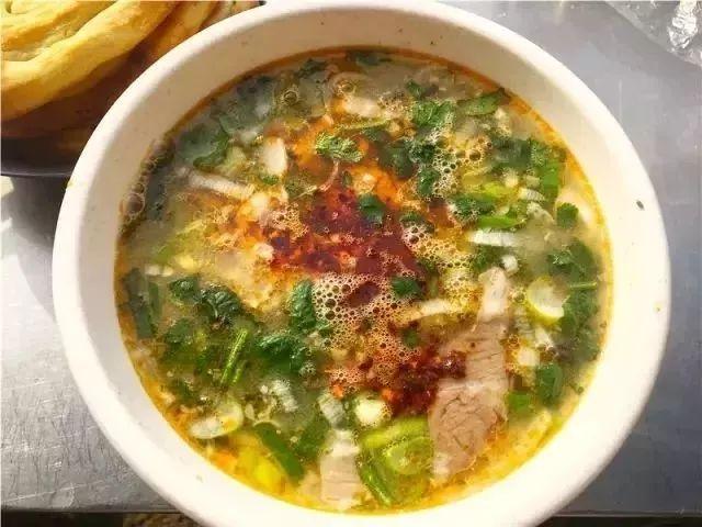 冬日暖心羊肉湯，最新羊肉湯美食來襲！